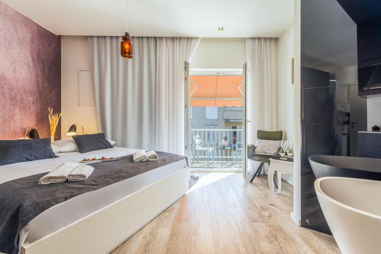 Central Rooms In Old Town By Belmont Realty 자다르 외부 사진